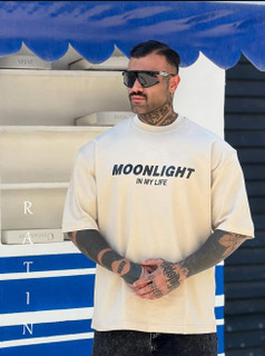 تیشرت باکسی گرم بالا طرح moon light